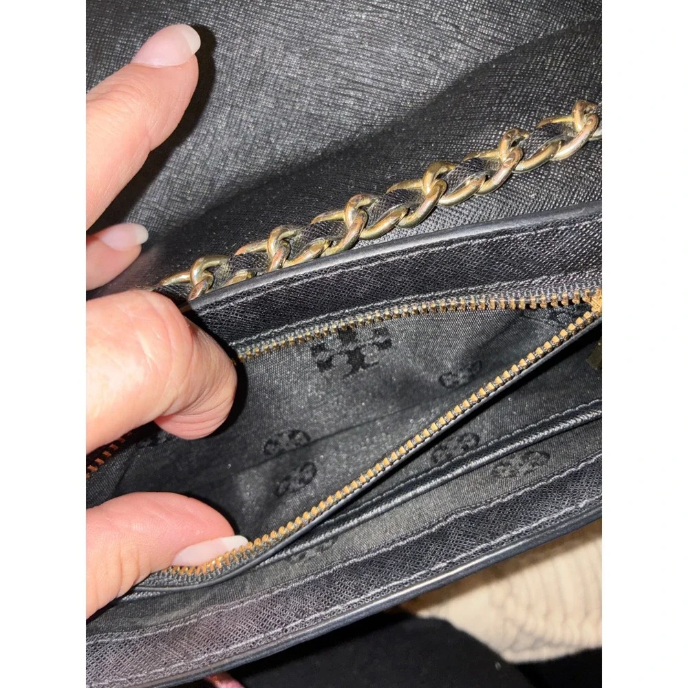 Tory‎ Burch Robinson Black Saffiano Leather Chain Crossbody Bag Gold Hardware